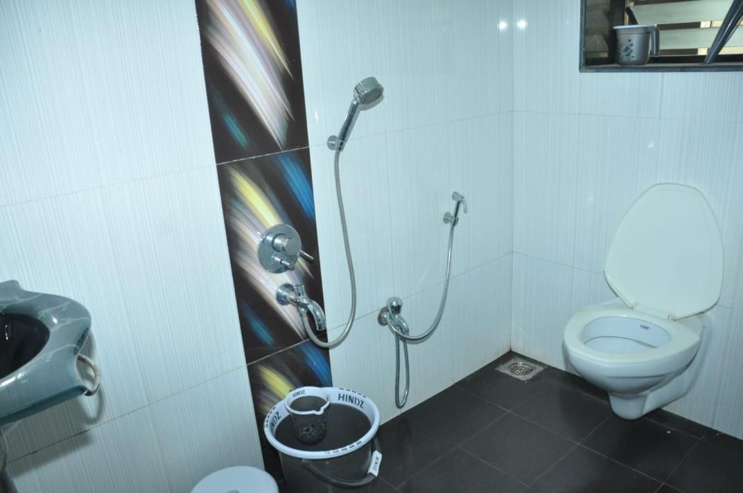 Om Rs Fog Villa Igatpuri Exterior foto
